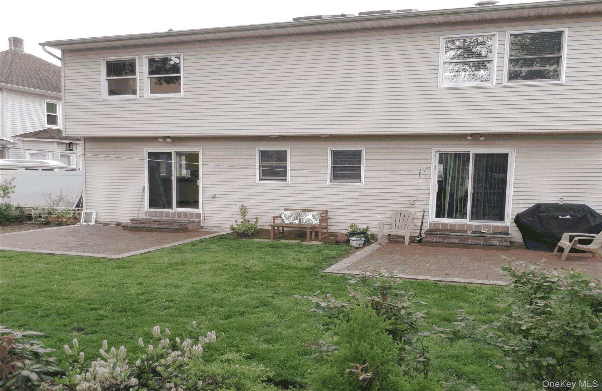 239 Cleveland Avenue Property Photo 2