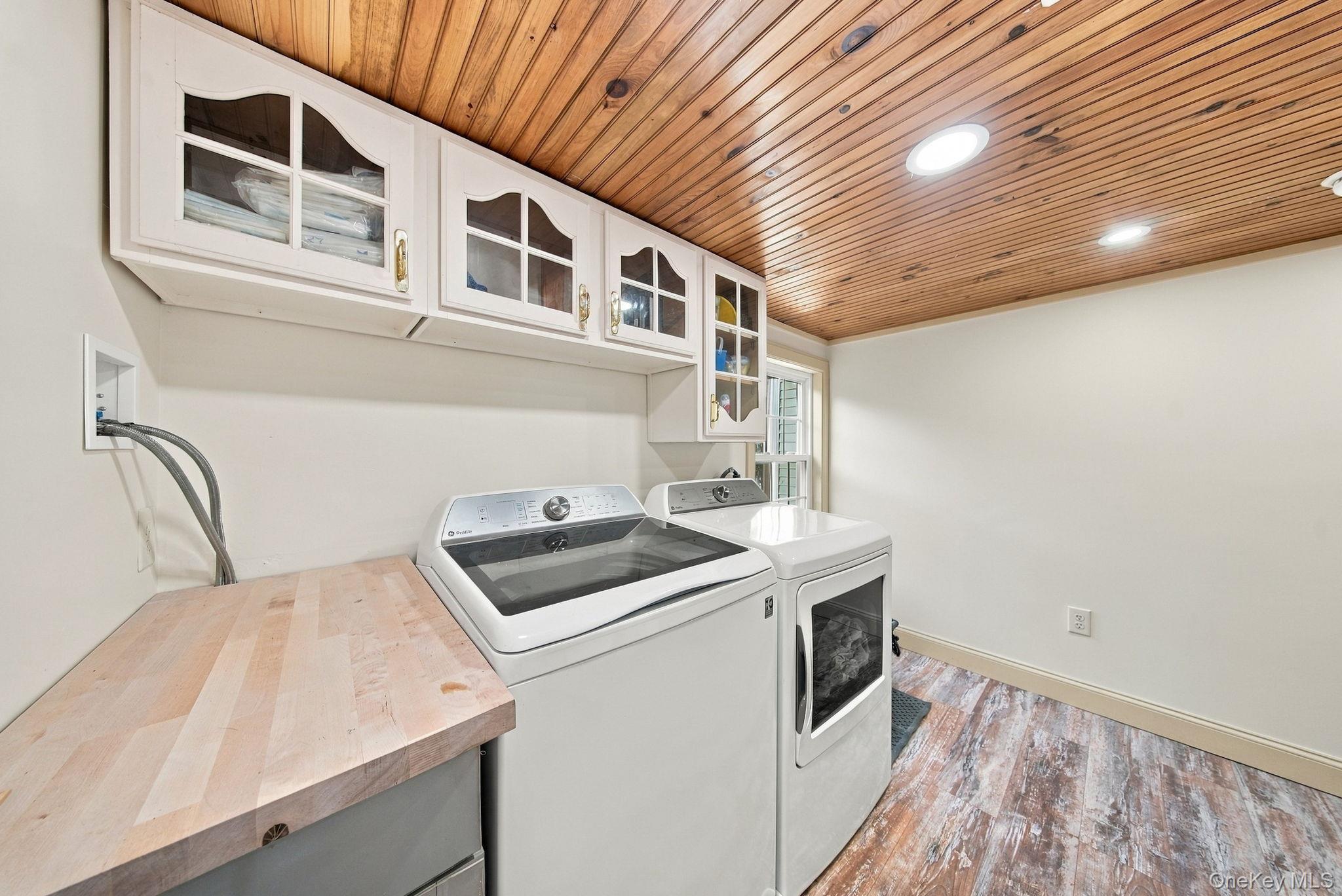 1053 Burlingham Road Property Photo 15