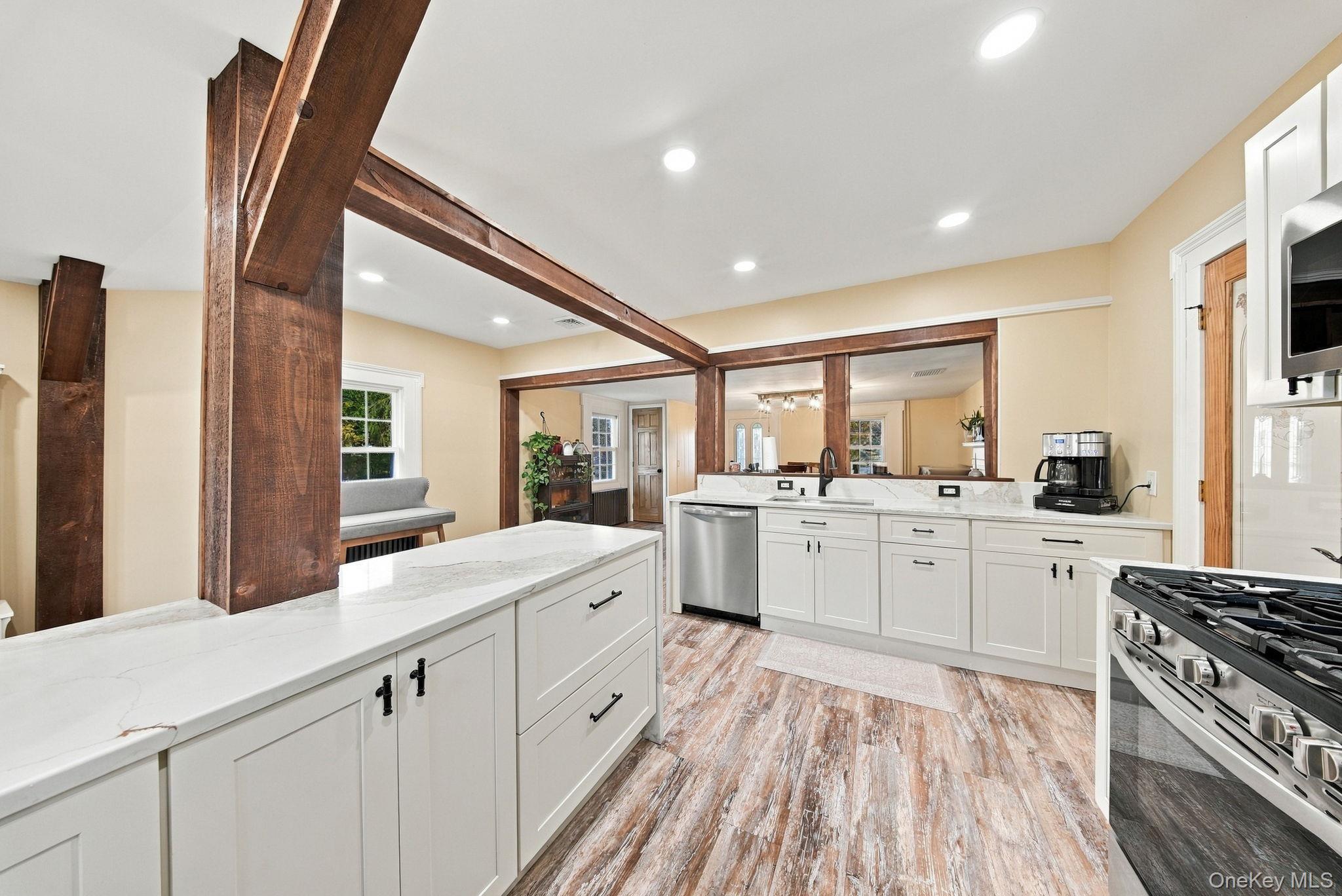 1053 Burlingham Road Property Photo 23