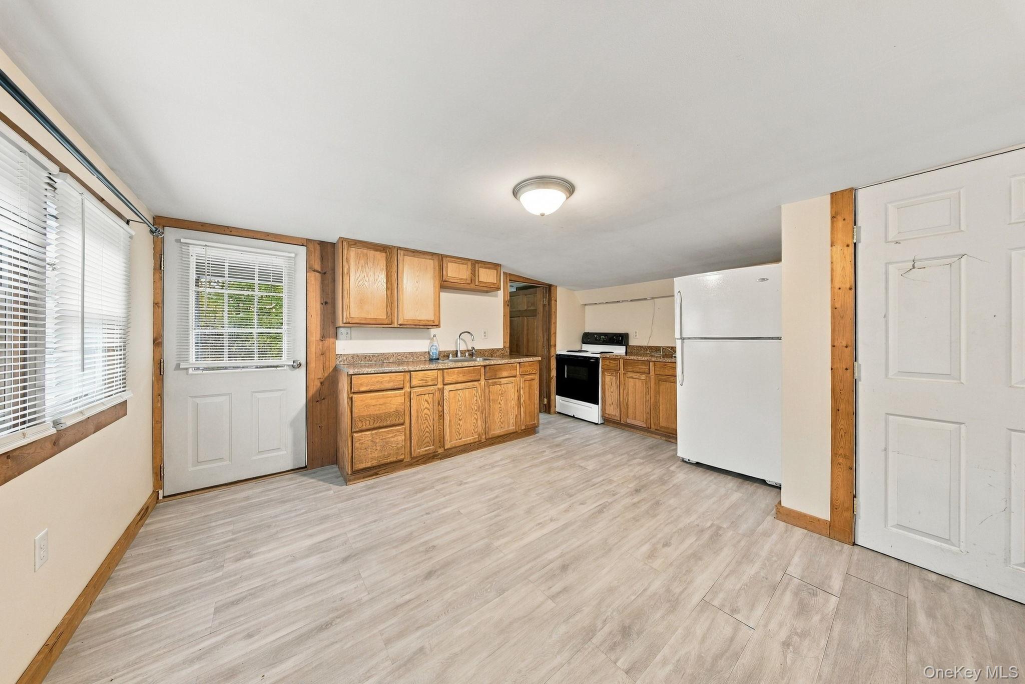 1053 Burlingham Road Property Photo 38