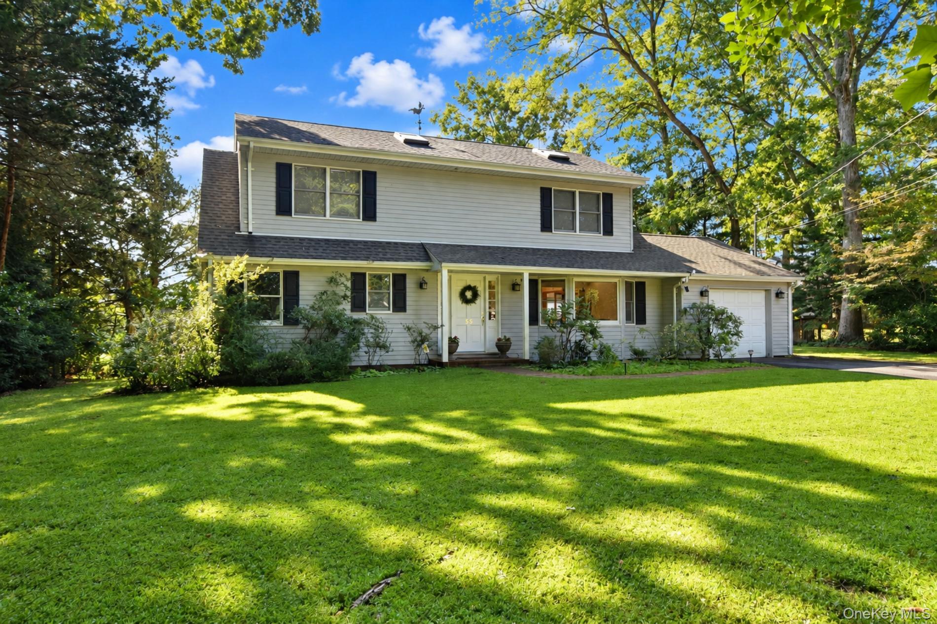 55 Leafy Way Property Photo 1