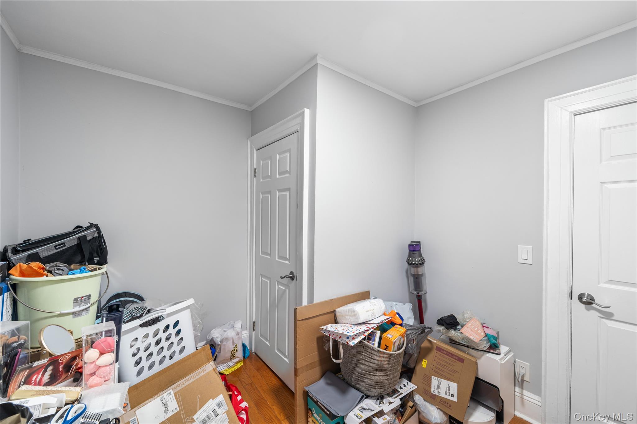 8 Rolling Street Property Photo 15