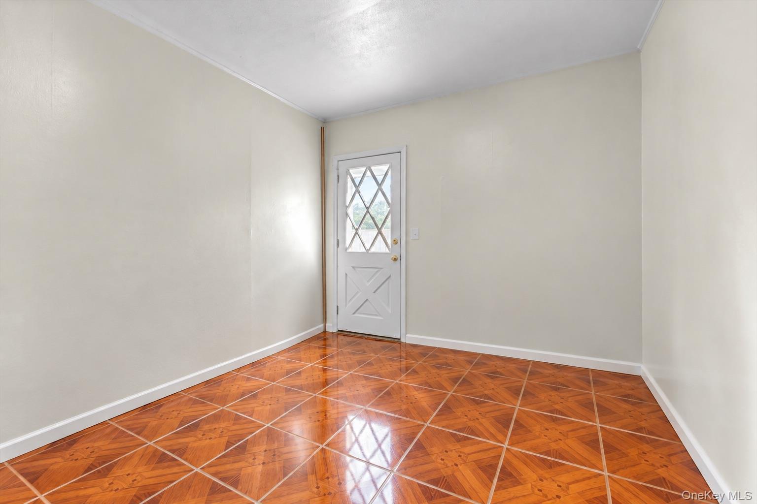 364 E State Street Property Photo 37