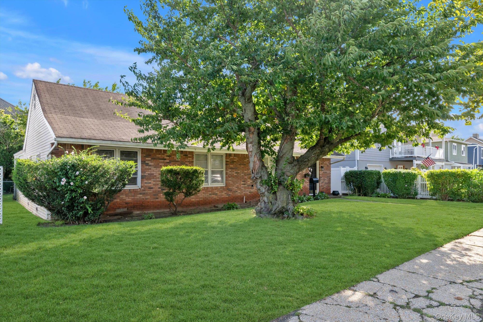 364 E State Street Property Photo 43