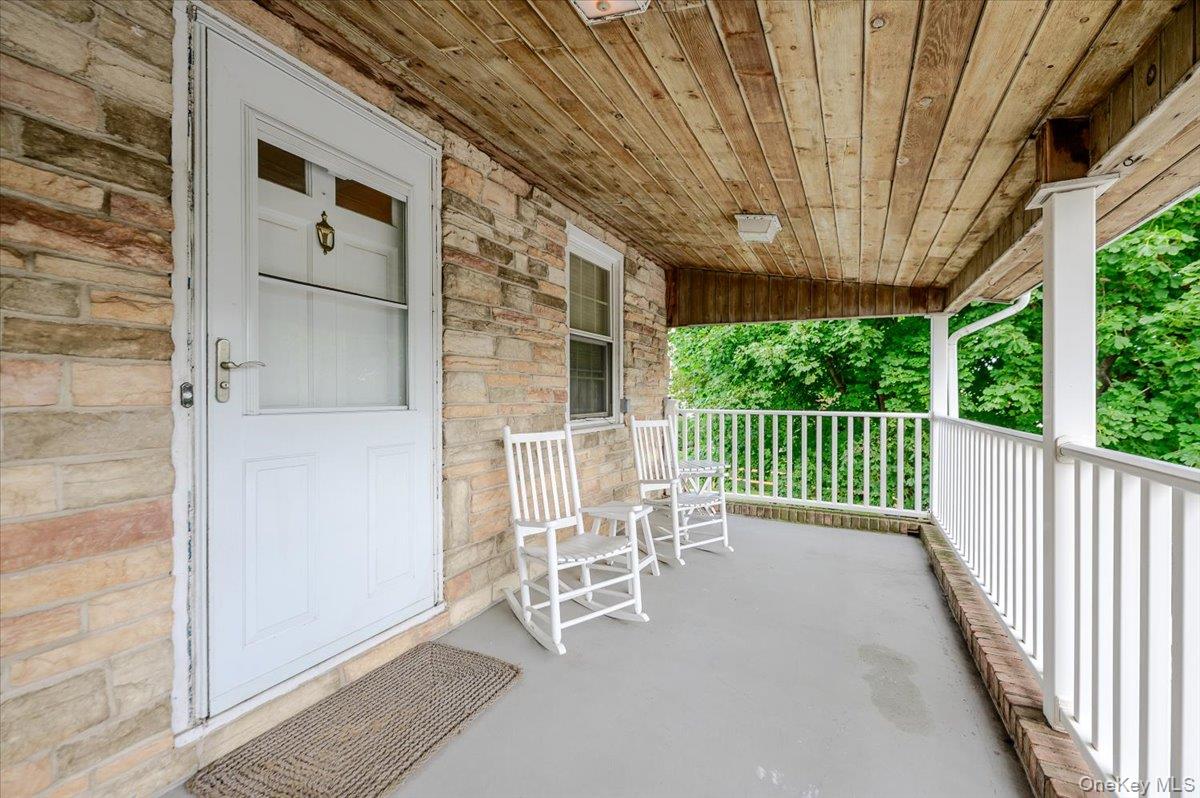1170 W Park Street Property Photo 2