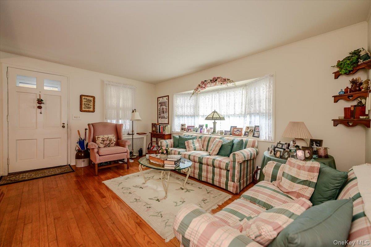1170 W Park Street Property Photo 6