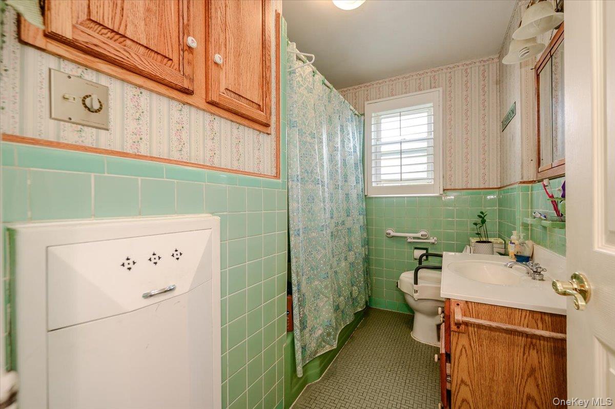 1170 W Park Street Property Photo 13