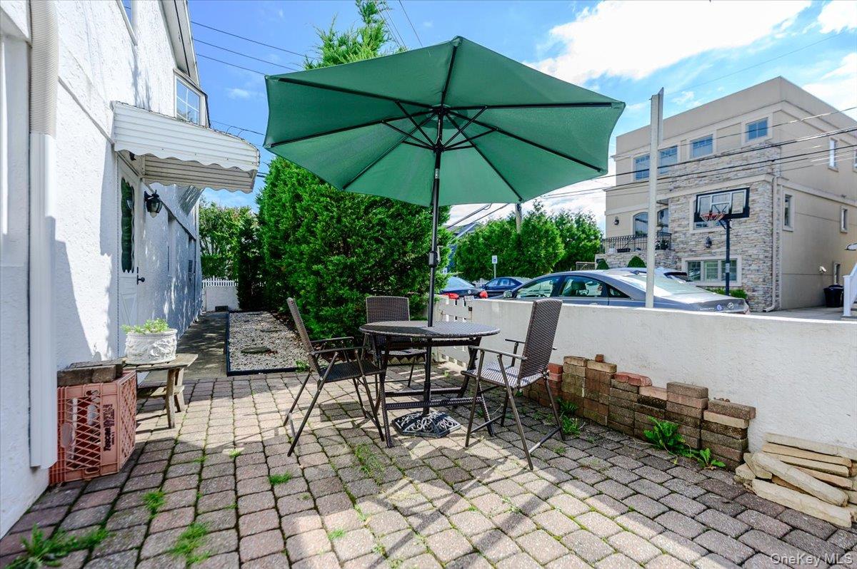 1170 W Park Street Property Photo 22