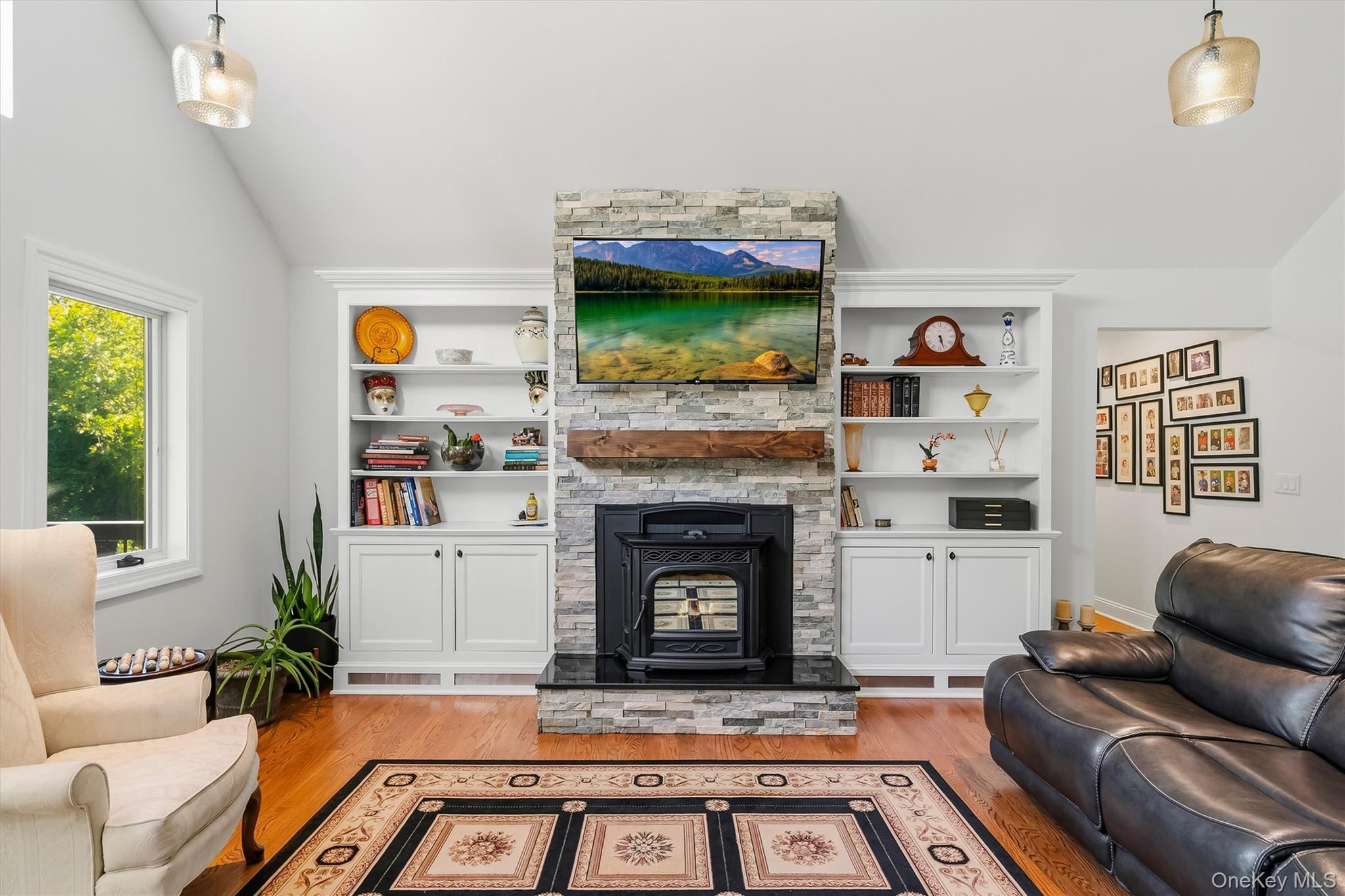 12 Whitefield Avenue Property Photo 11