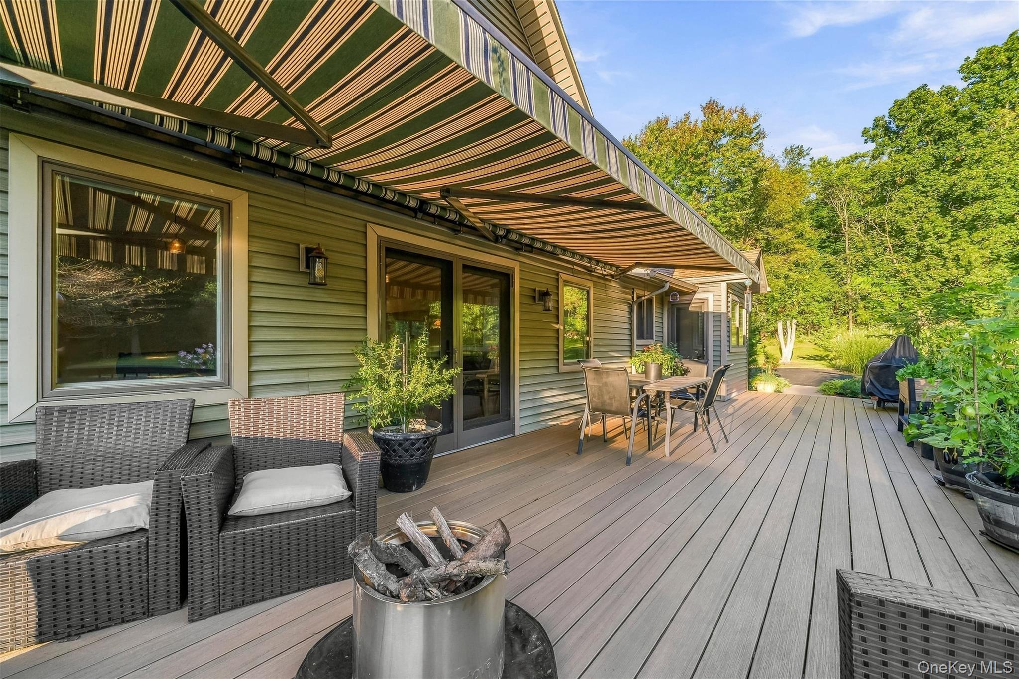 12 Whitefield Avenue Property Photo 39