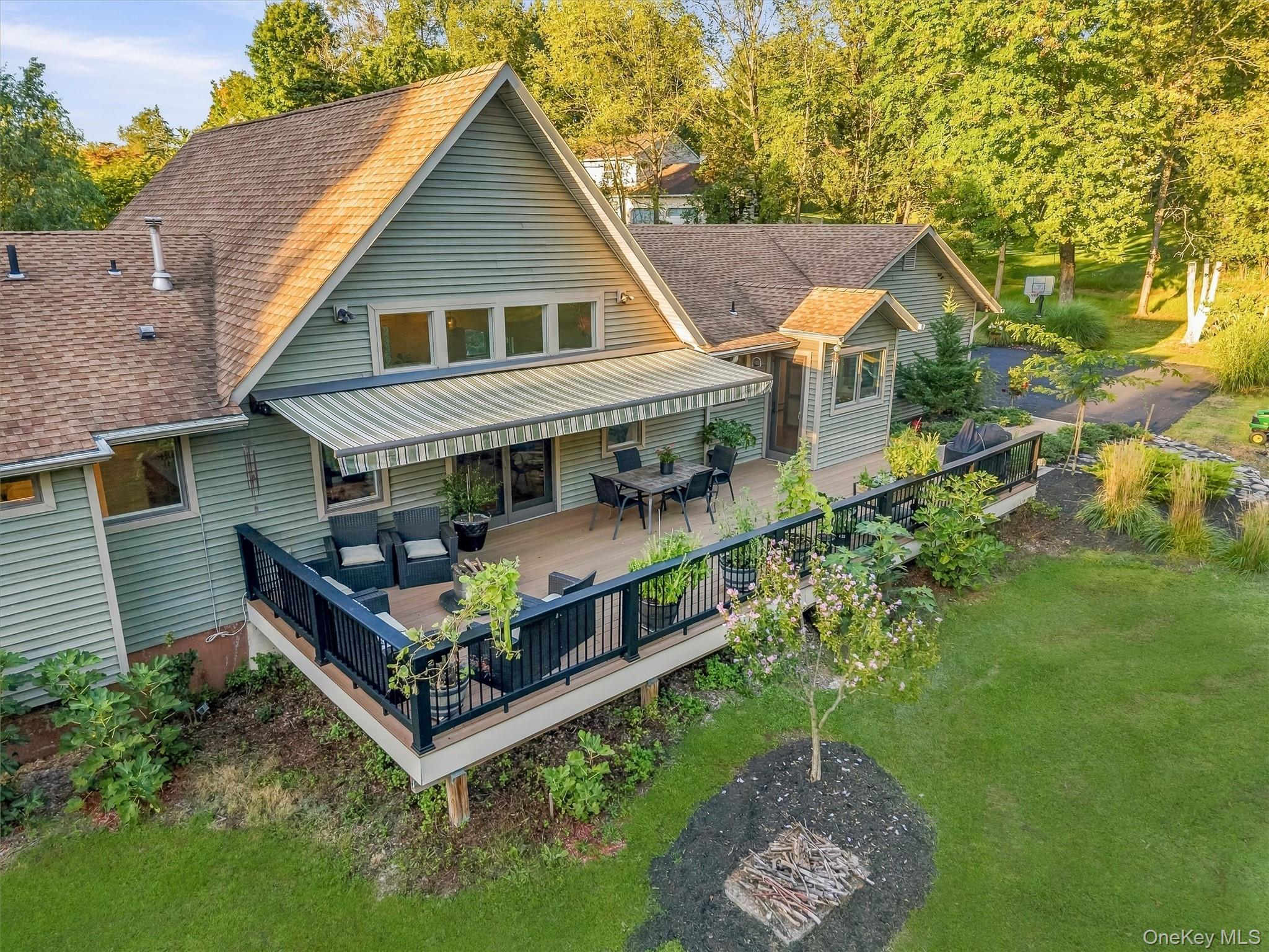 12 Whitefield Avenue Property Photo 43