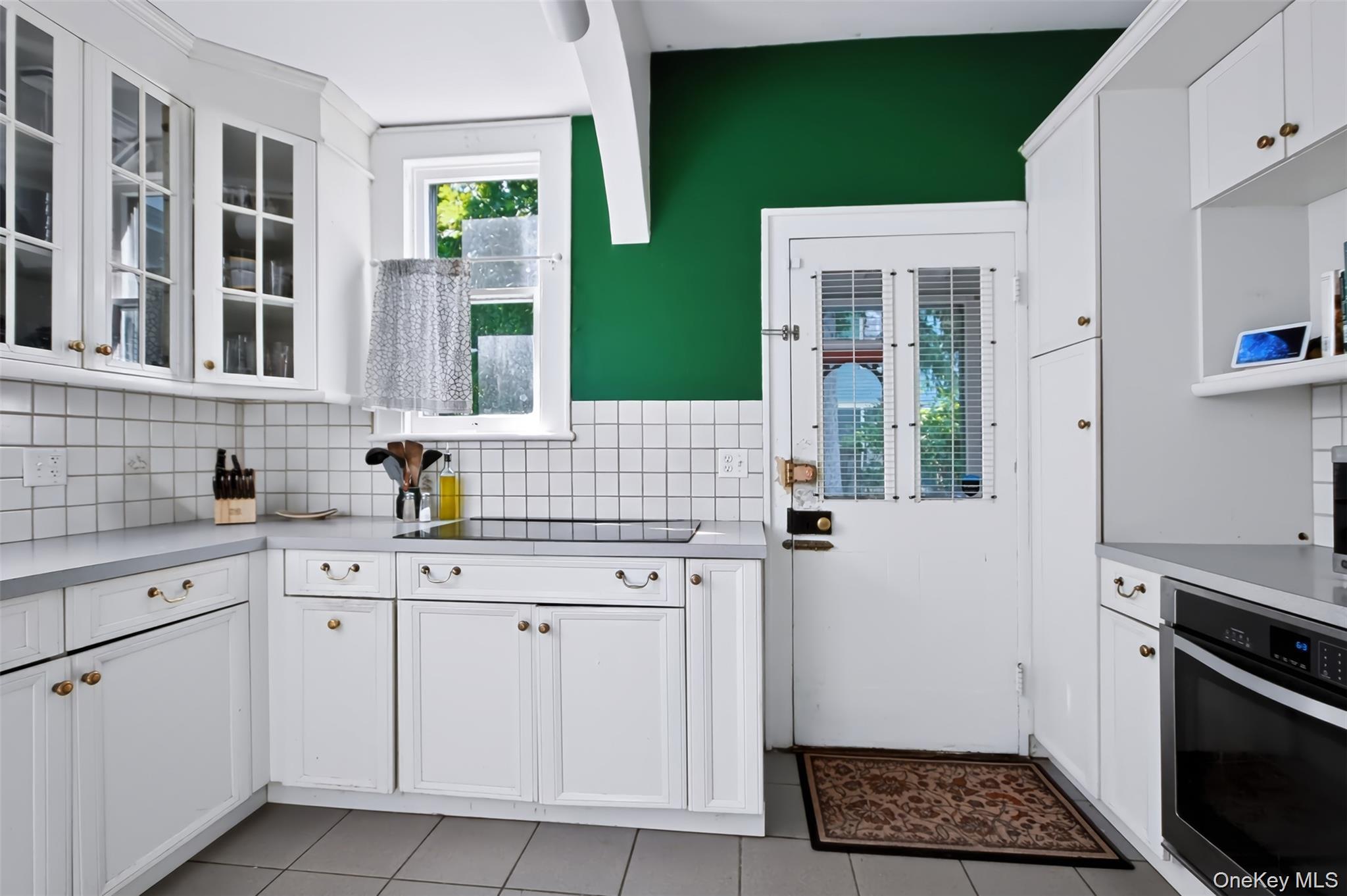 69 Montgomery Street Property Photo 13