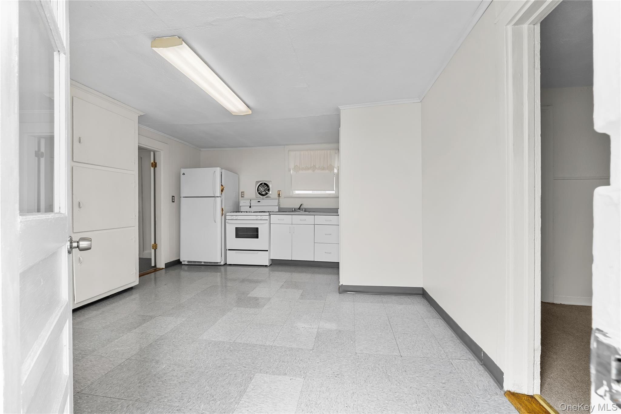 120 N Ocean Avenue Property Photo 15