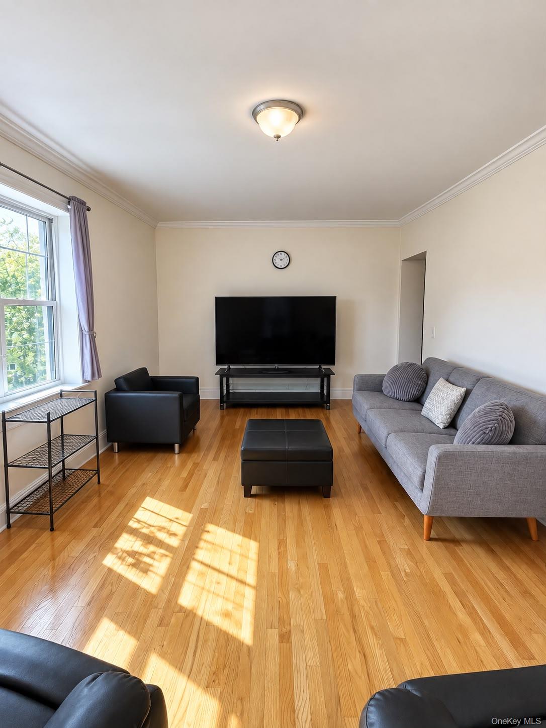 40 E Birch Street Apt 4d Property Photo 5