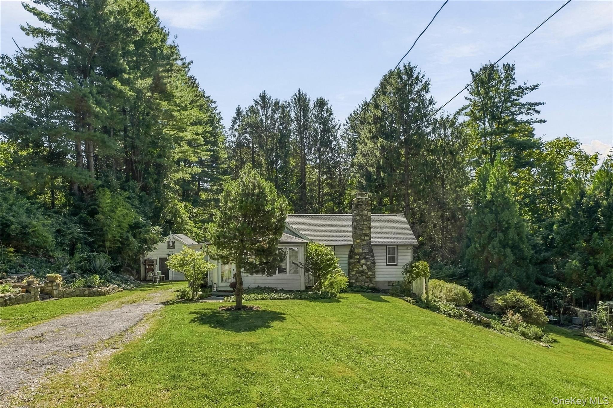 136 Bundy Hill Road Property Photo 1