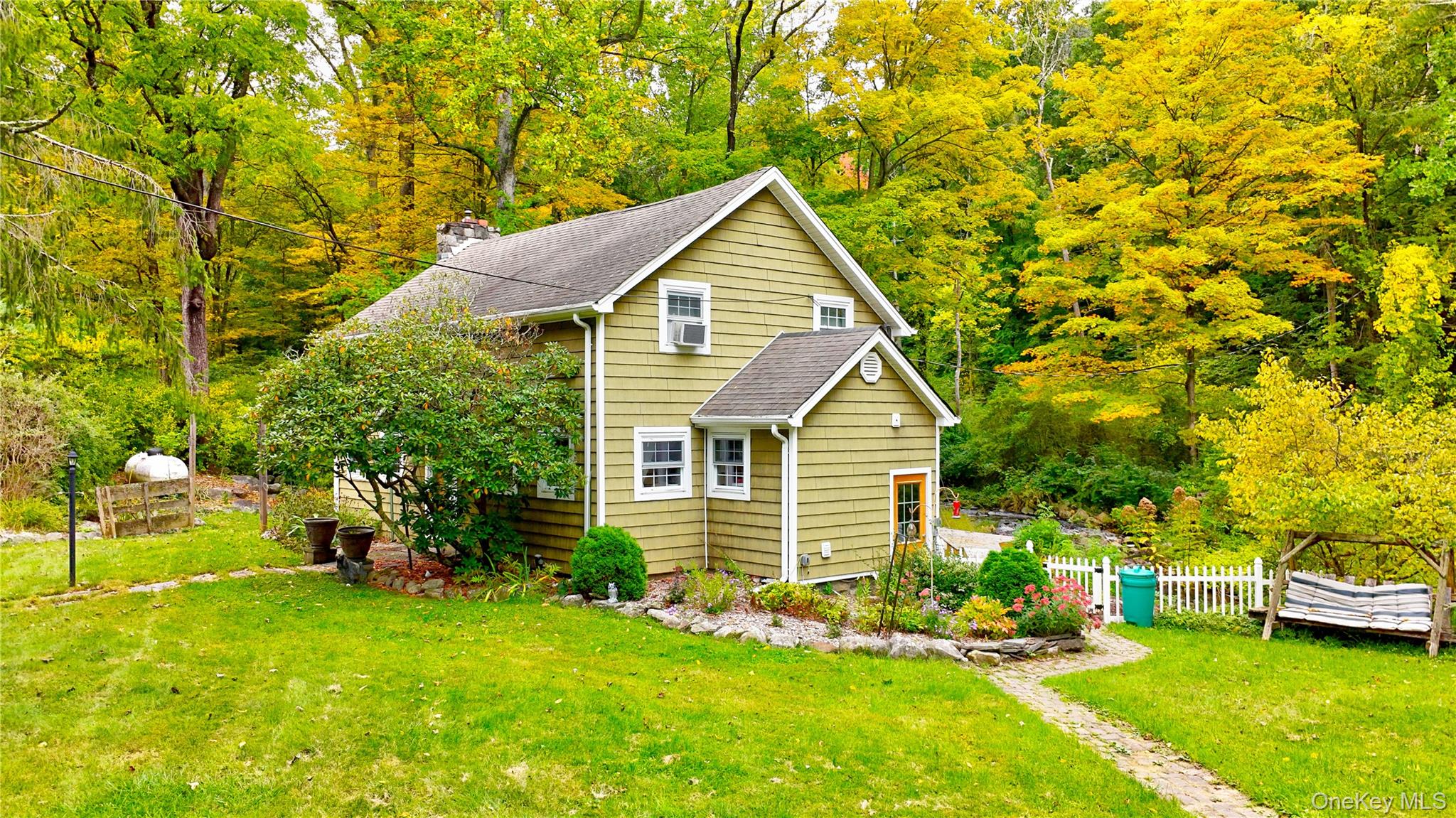 202 Canopus Hollow Road Property Photo 2