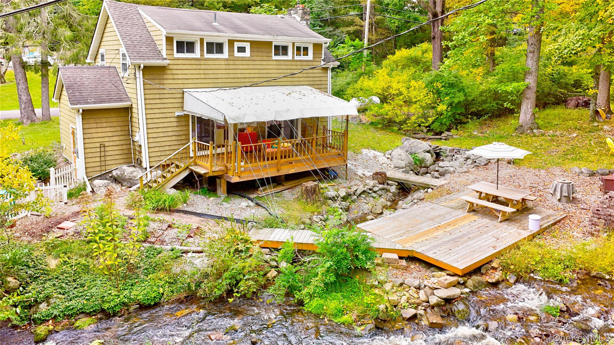202 Canopus Hollow Road Property Photo 4
