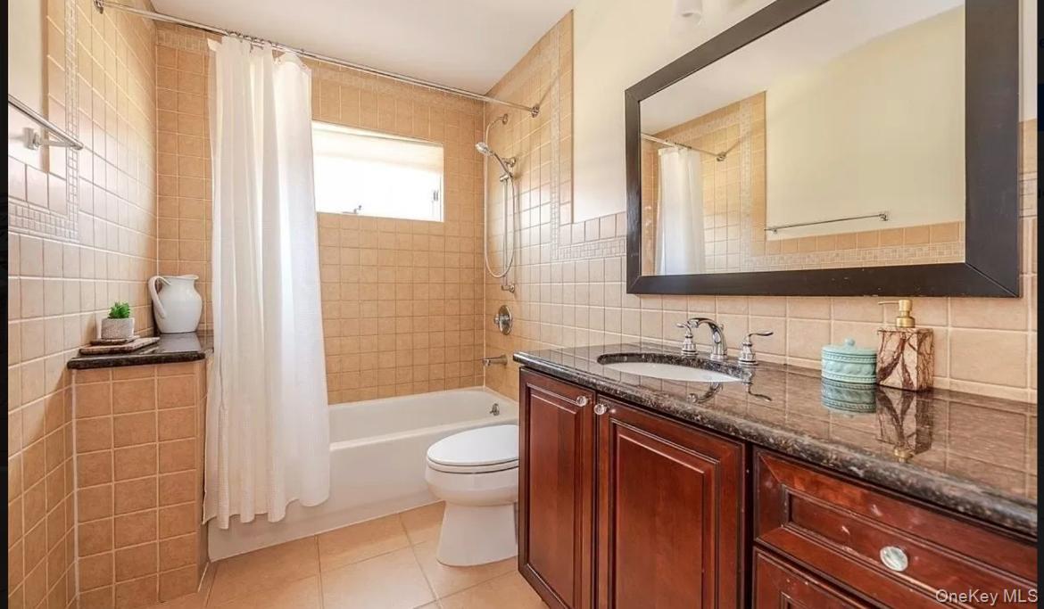 15 W Penn Street Property Photo 17
