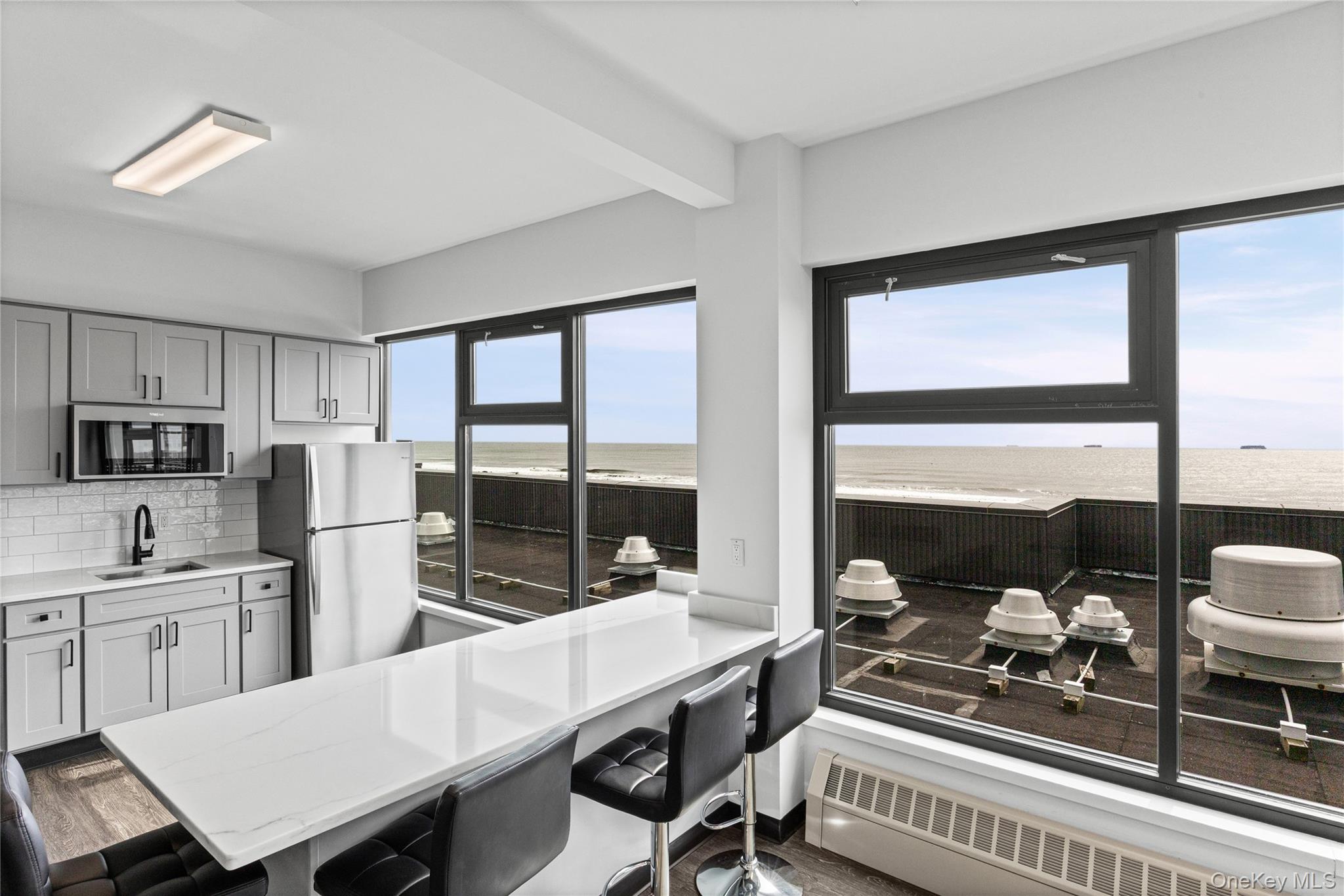 1 E Broadway 3d Property Photo 29