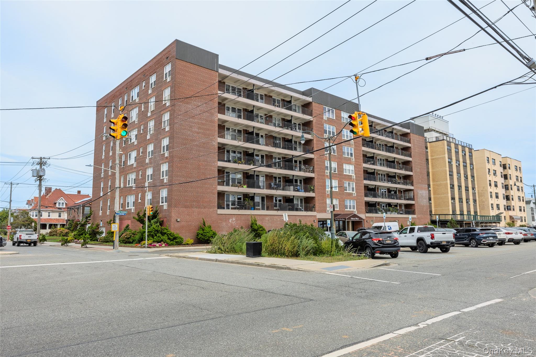 1 E Broadway 3d Property Photo 42
