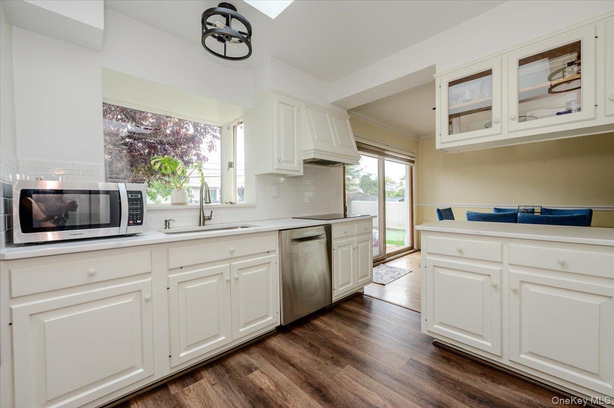 91 Flower Road Property Photo 9
