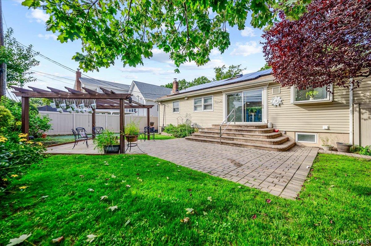 91 Flower Road Property Photo 23