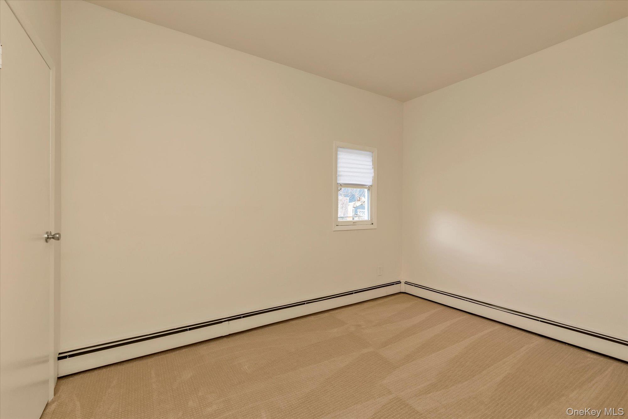 585 Seaman Avenue Property Photo 9