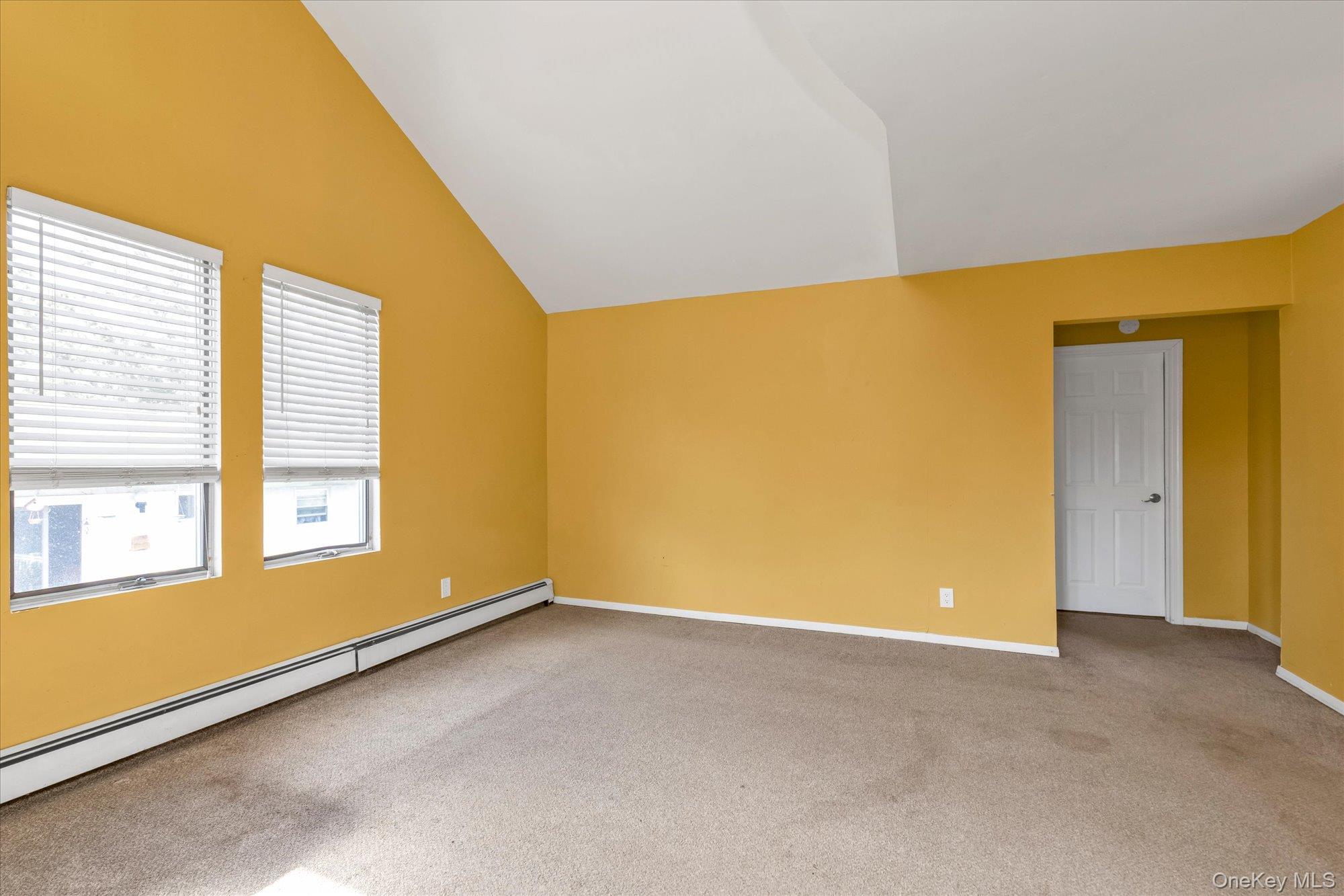 585 Seaman Avenue Property Photo 12