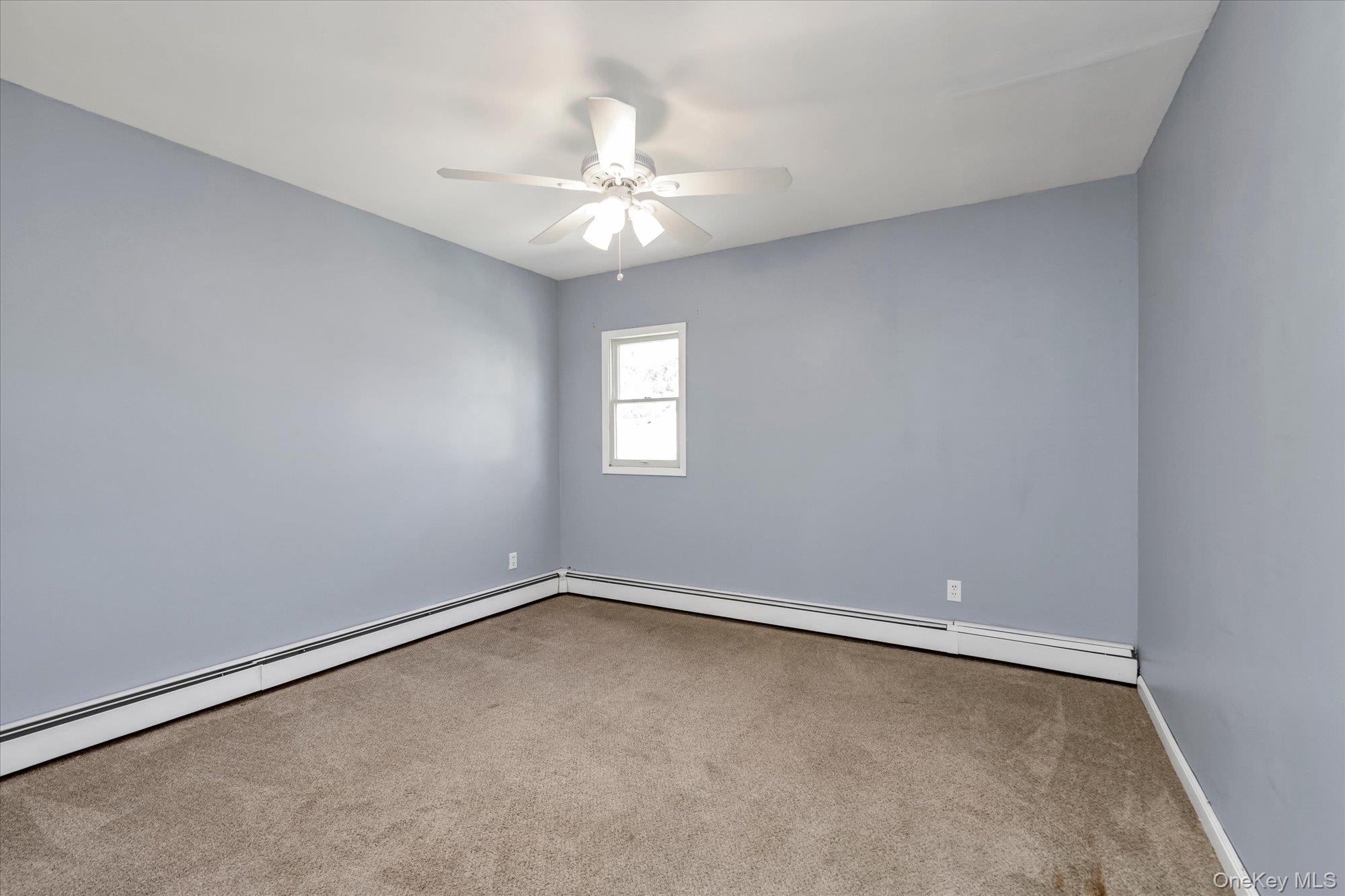 585 Seaman Avenue Property Photo 14