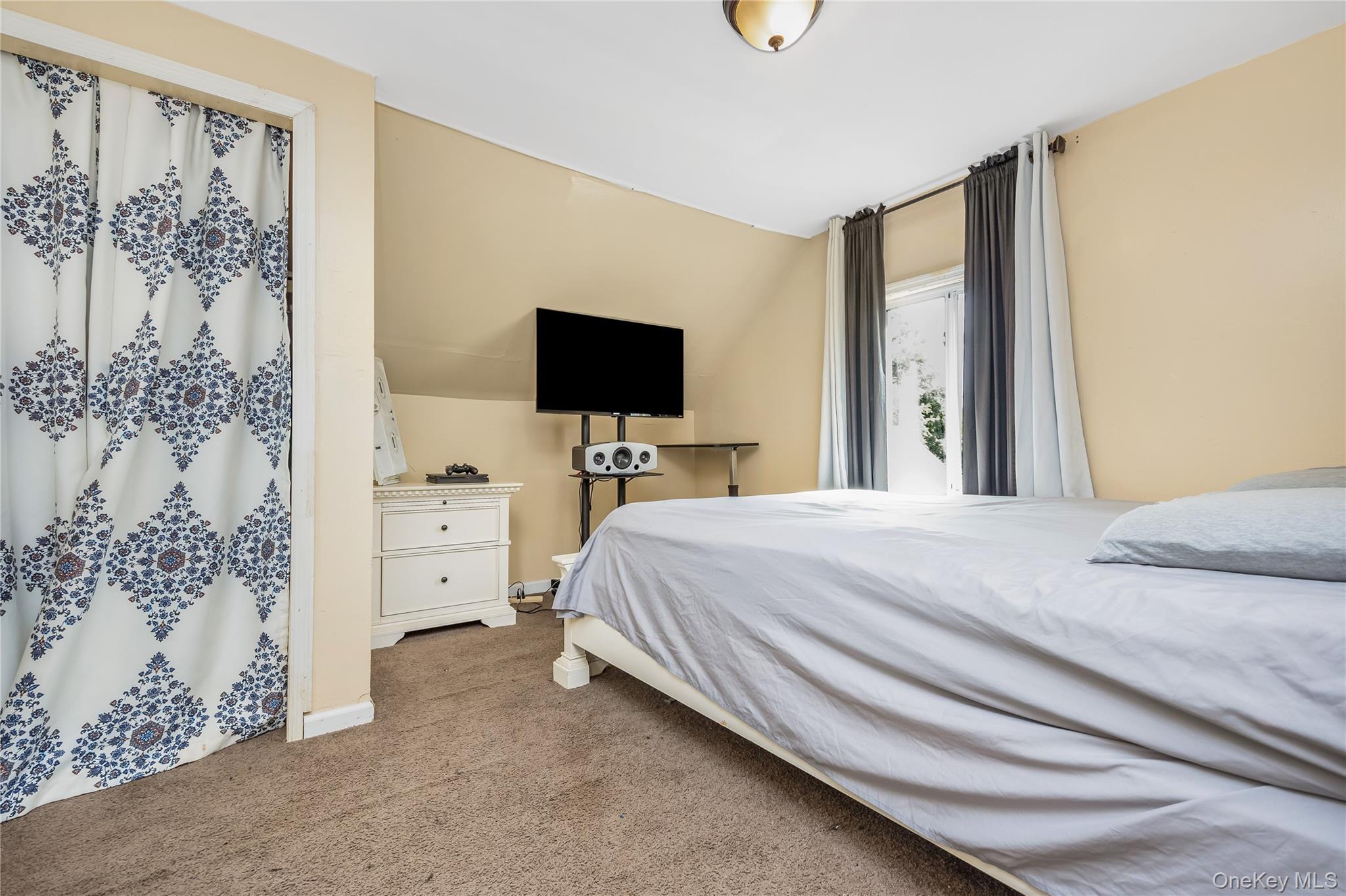 10 Brightside Avenue Property Photo 14