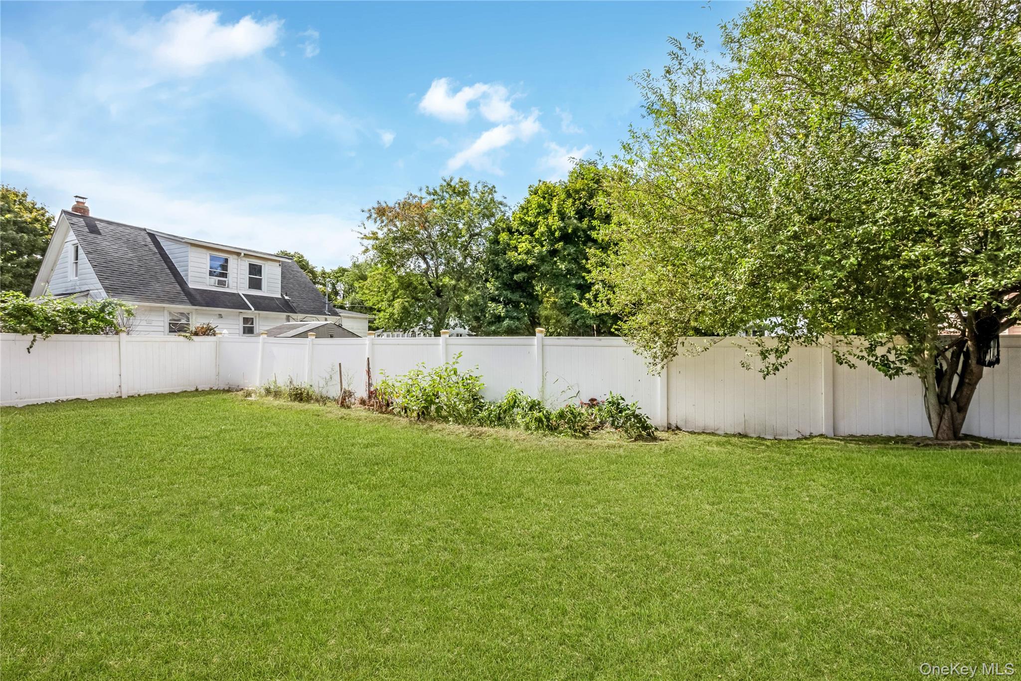 10 Brightside Avenue Property Photo 18