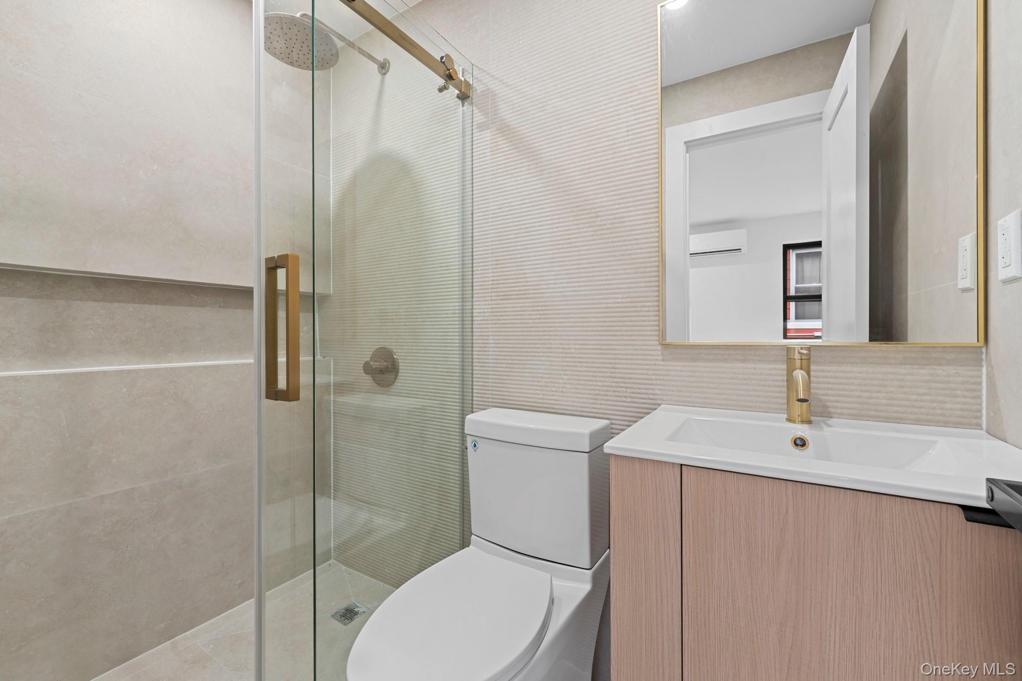 131 Arlington Avenue Property Photo 11