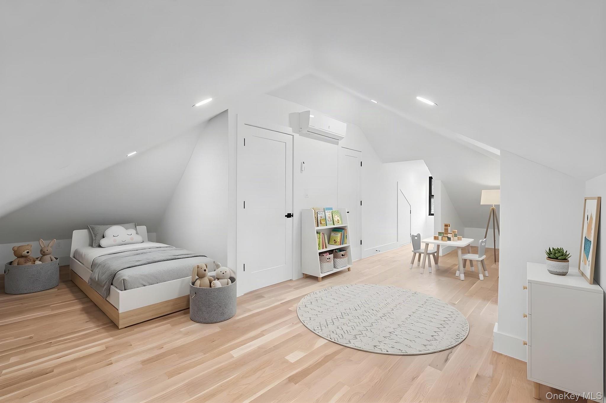 131 Arlington Avenue Property Photo 13