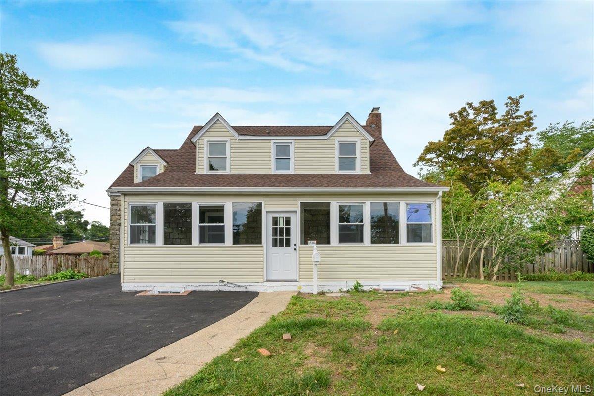 336 W Seaman Avenue Property Photo 2