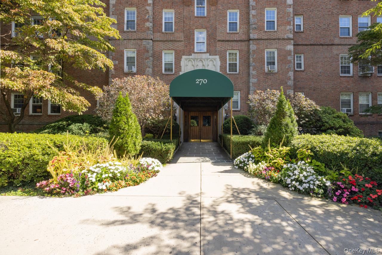 270 Bronxville Road A51 Property Photo 1