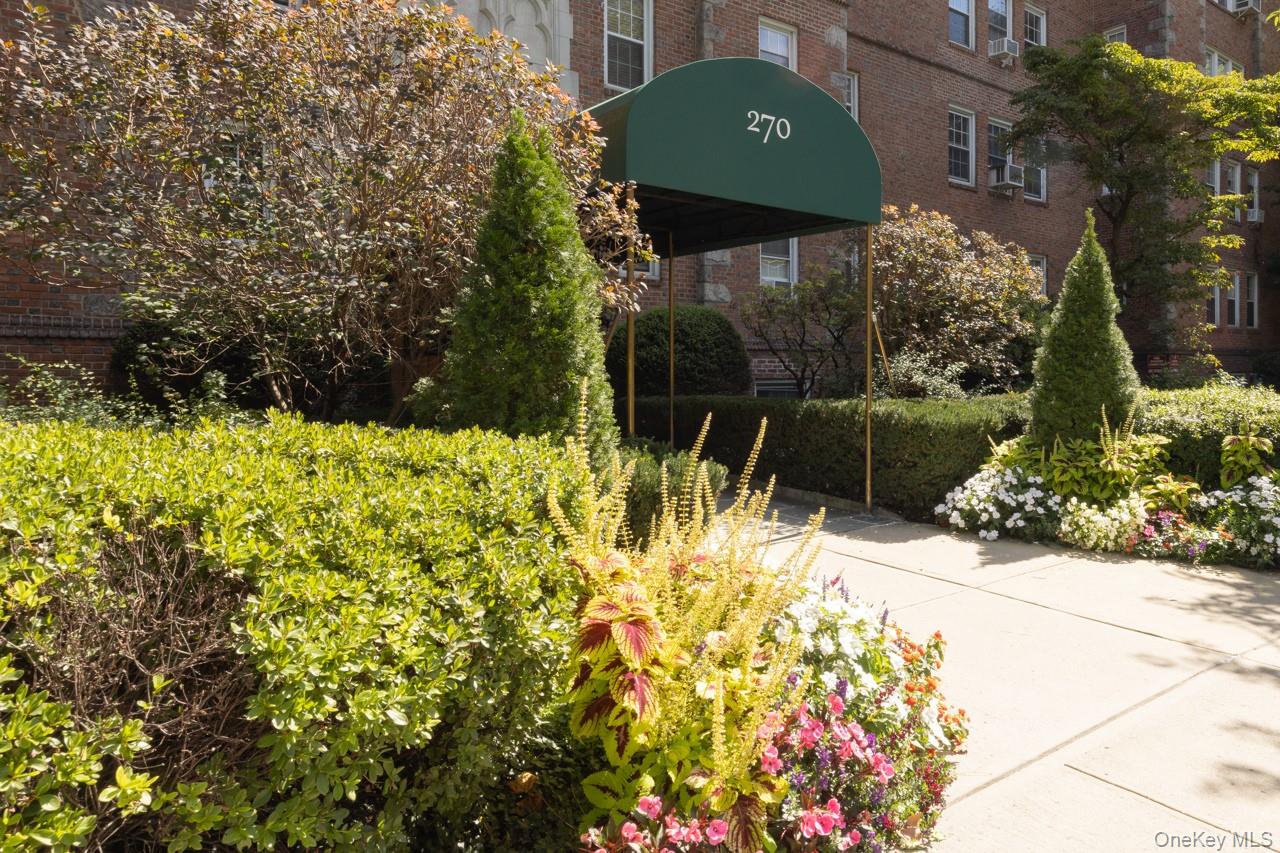 270 Bronxville Road A51 Property Photo 2