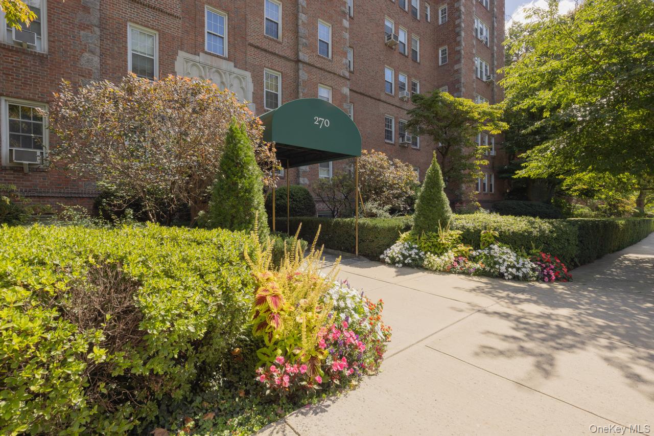 270 Bronxville Road A51 Property Photo 3