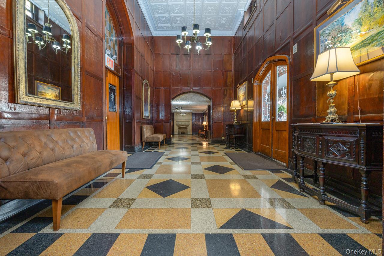 270 Bronxville Road A51 Property Photo 22