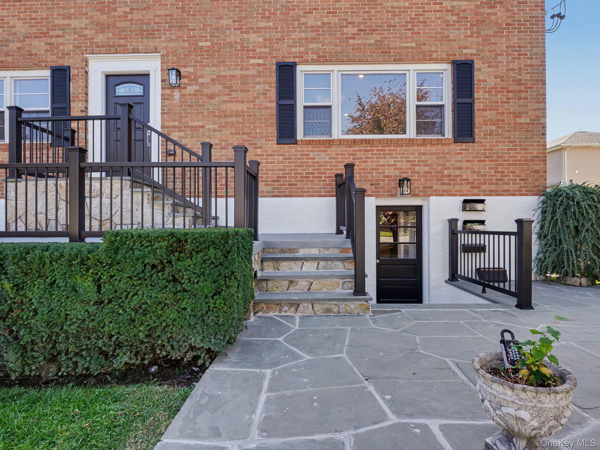 3 Livingston Street Property Photo 2