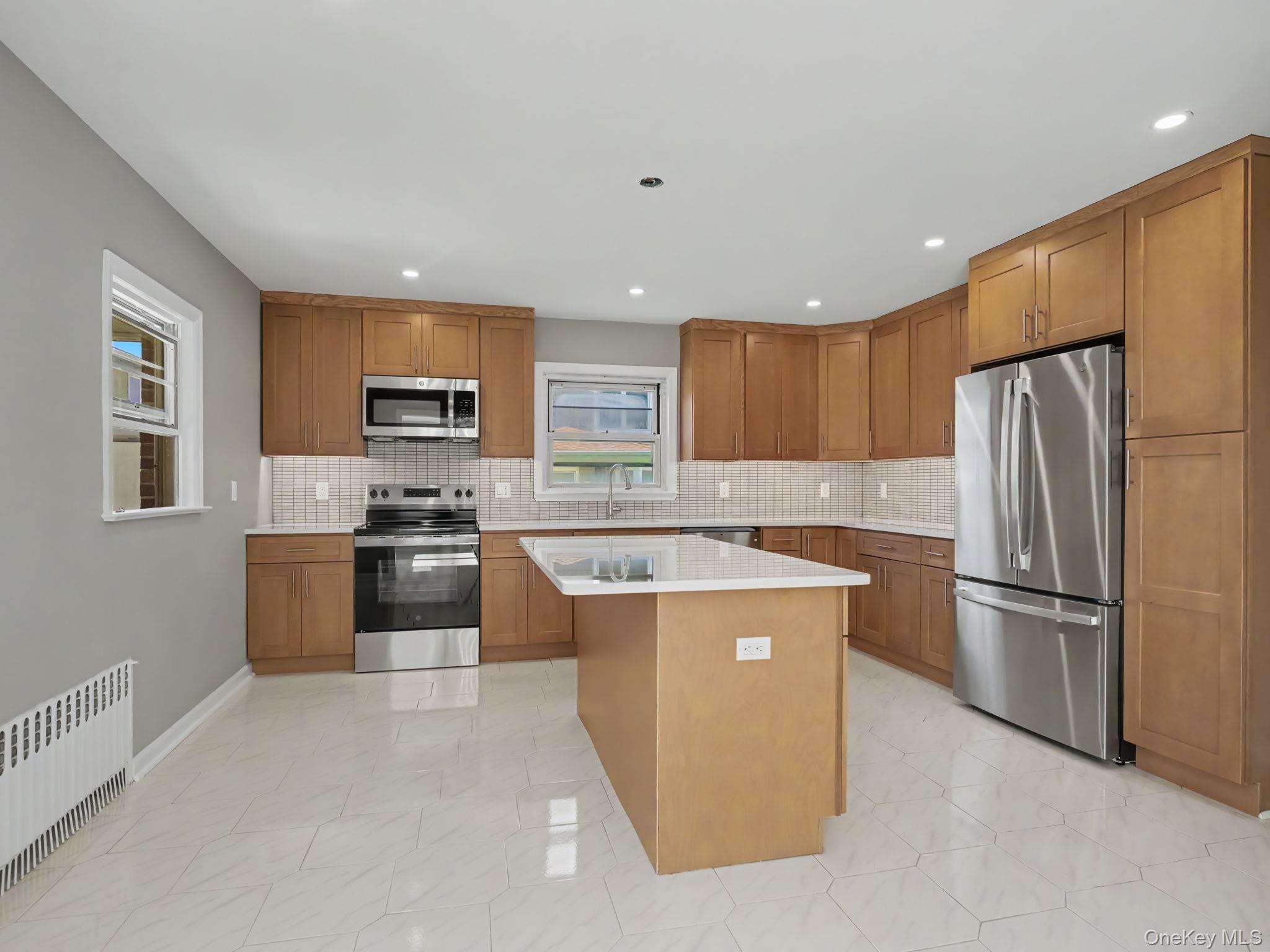 3 Livingston Street Property Photo 5