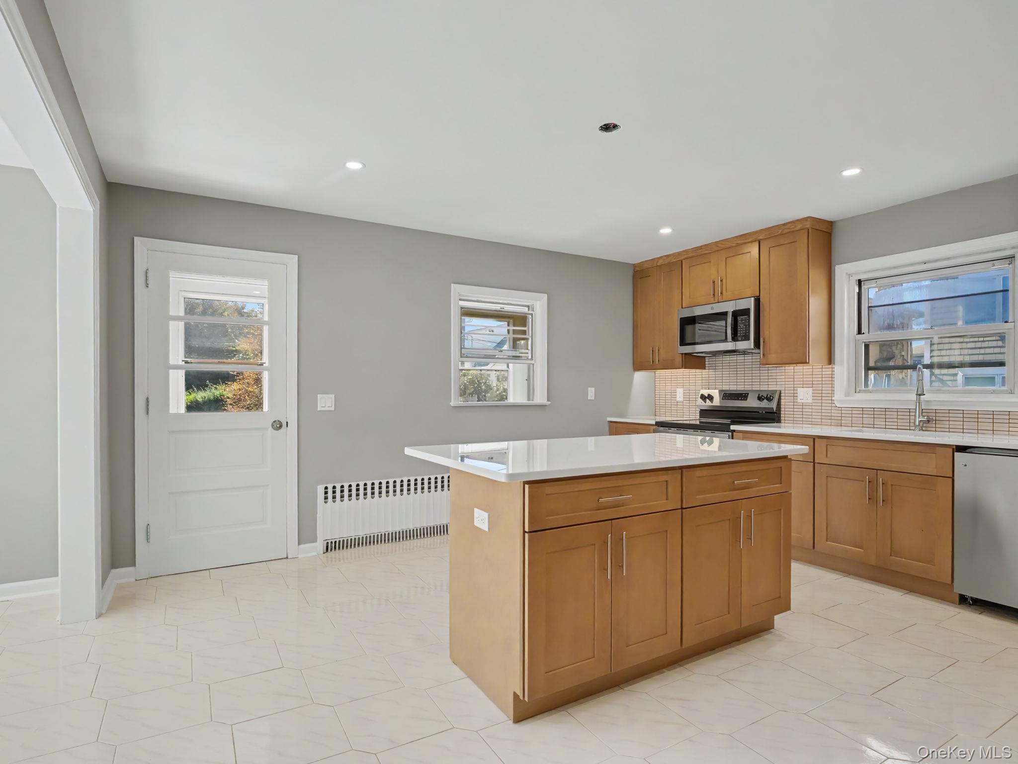 3 Livingston Street Property Photo 7