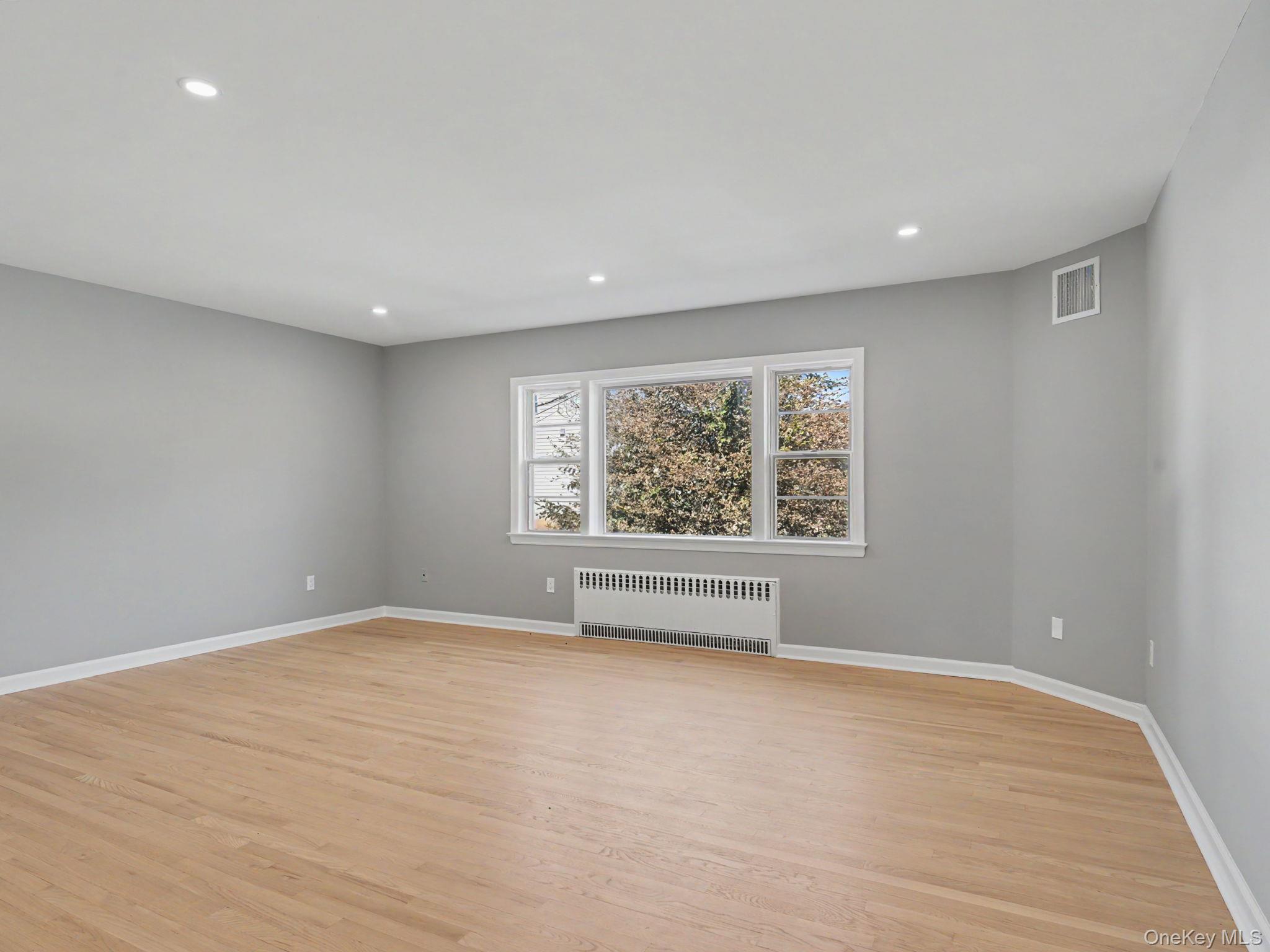 3 Livingston Street Property Photo 8