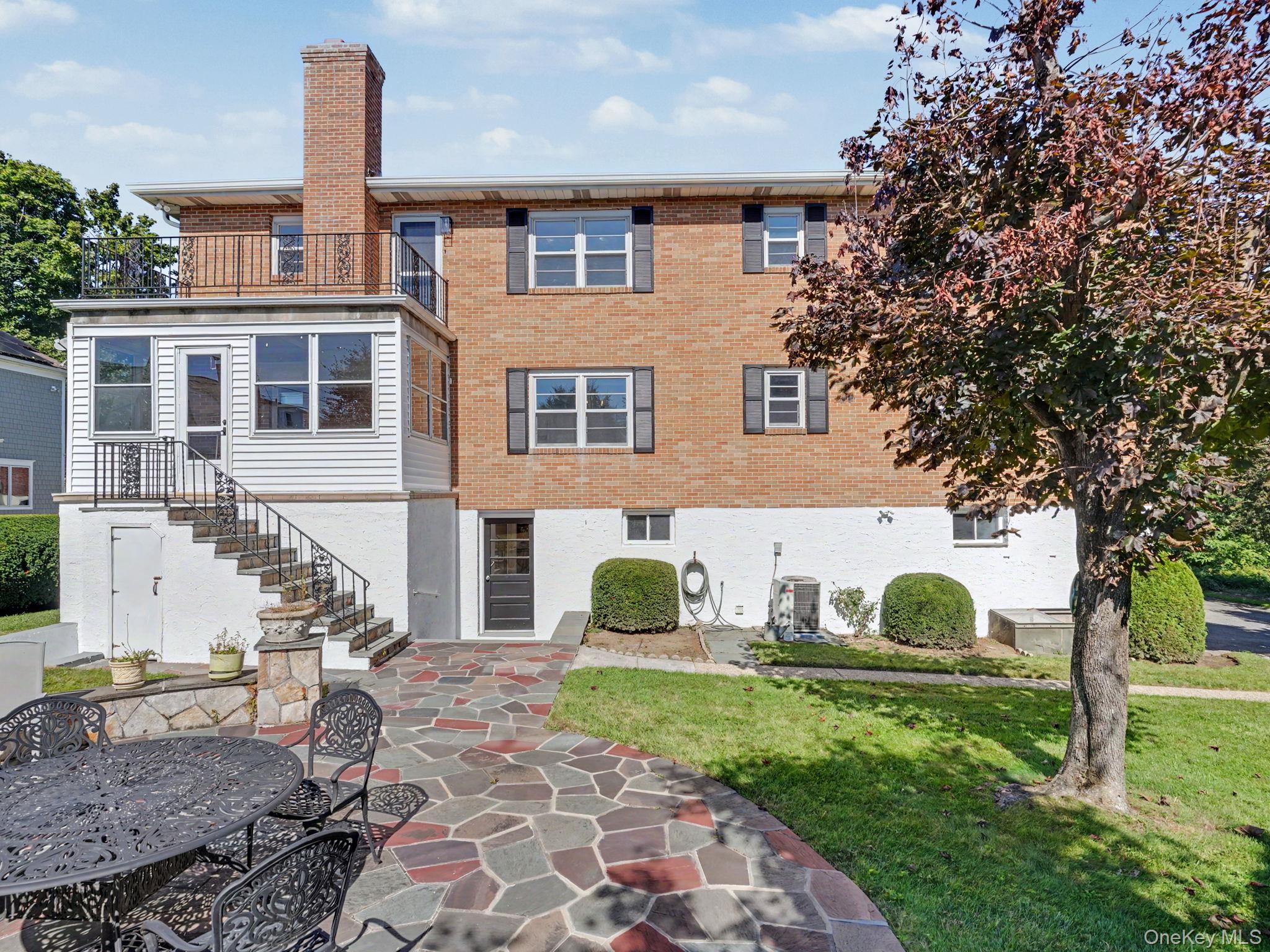 3 Livingston Street Property Photo 35