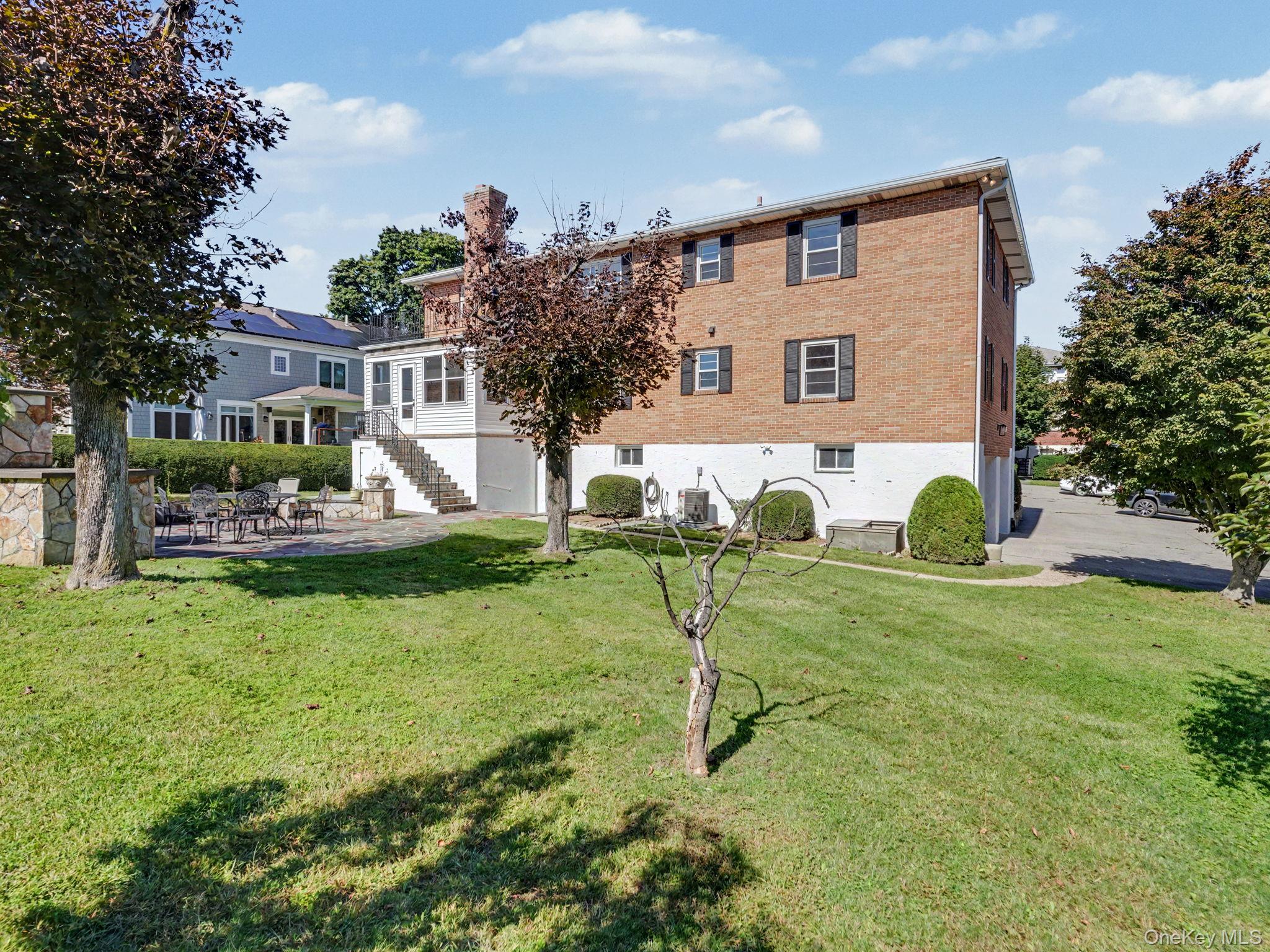 3 Livingston Street Property Photo 36
