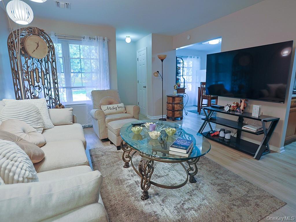 65 Jimal Drive Property Photo 2