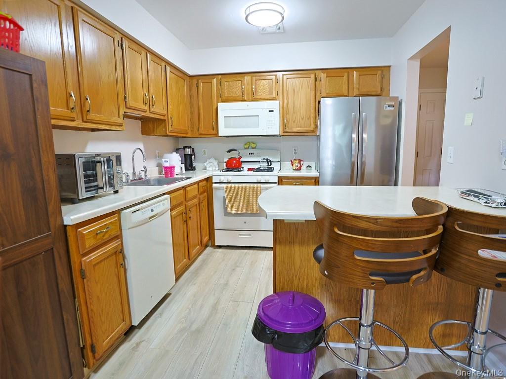 65 Jimal Drive Property Photo 3
