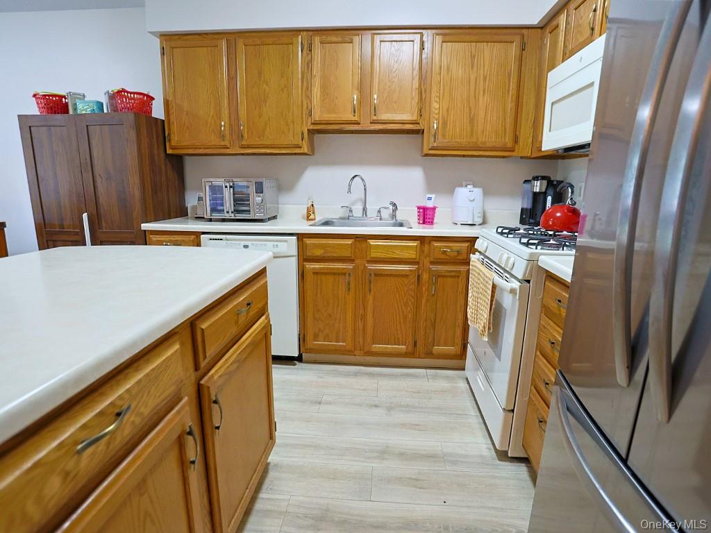 65 Jimal Drive Property Photo 10