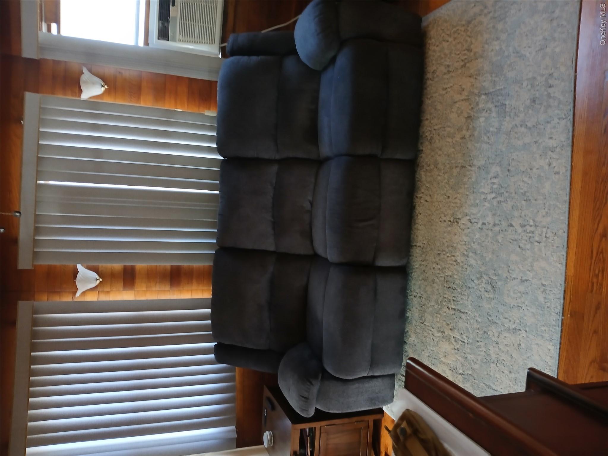 25 Campbell Street Property Photo 6