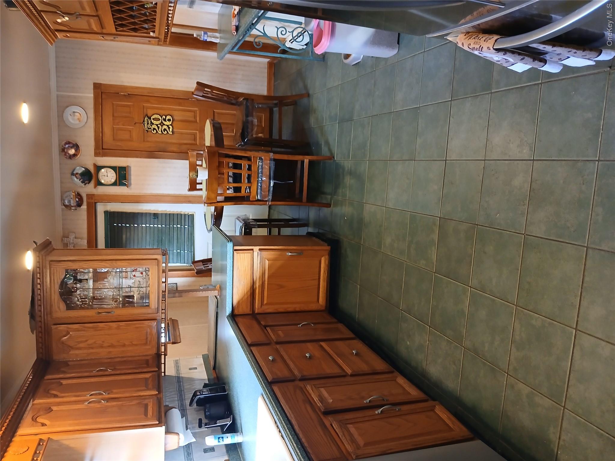 25 Campbell Street Property Photo 7