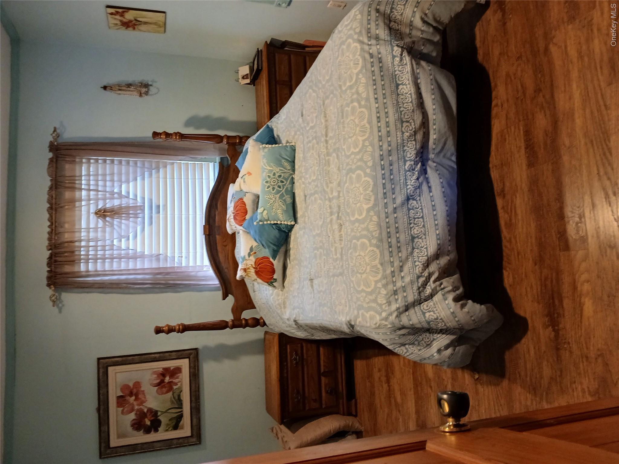 25 Campbell Street Property Photo 8